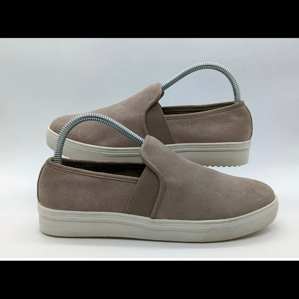 Blondo Riyan Tan Waterproof Slip On Sneaker Womens 8m EuC Quality Shoe Fast Ship